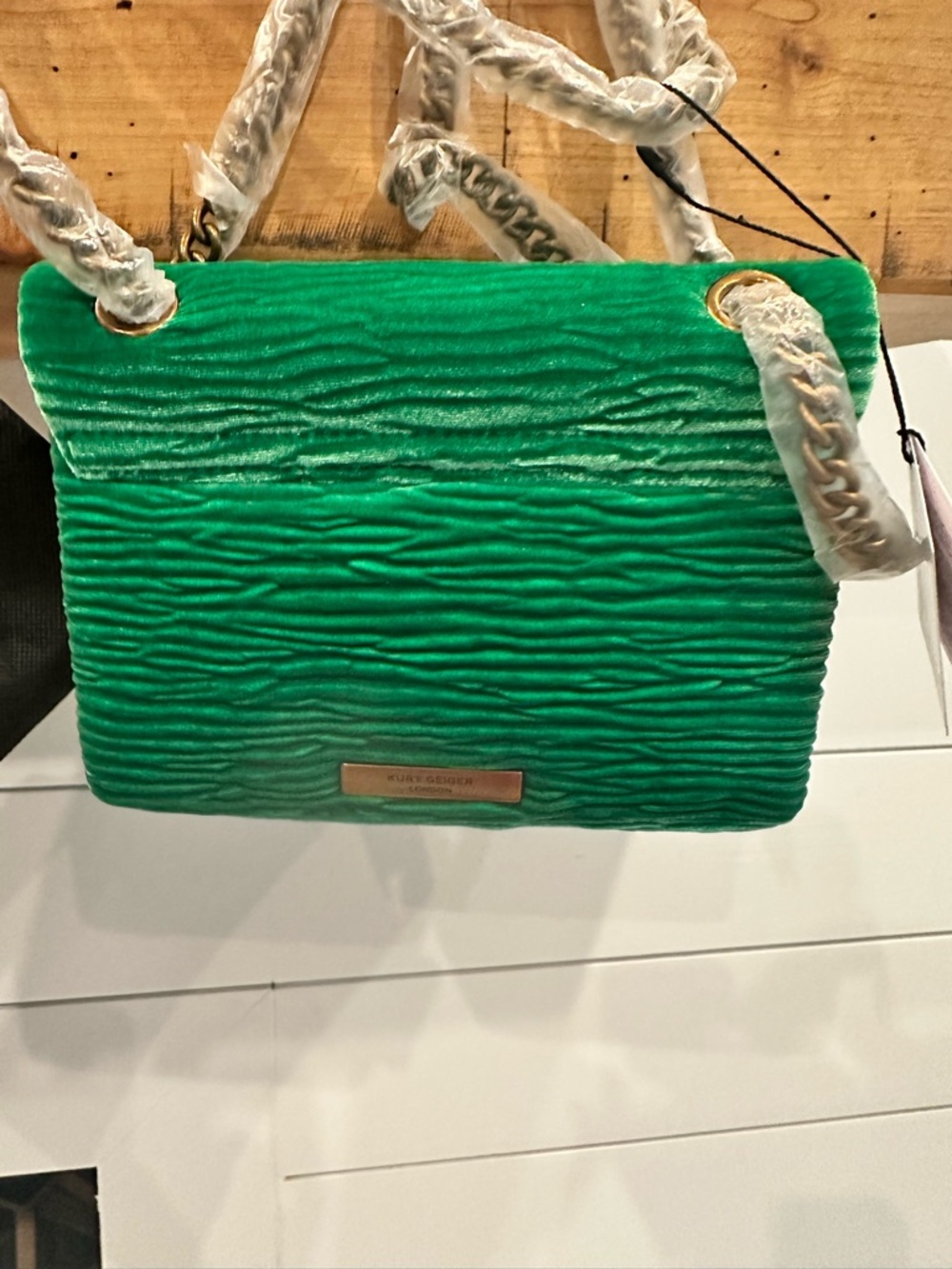 Kurt Geiger Kew Emerald Green Textured Velvet Chain Shoulder Crossbody Bag - Picture 5 of 14